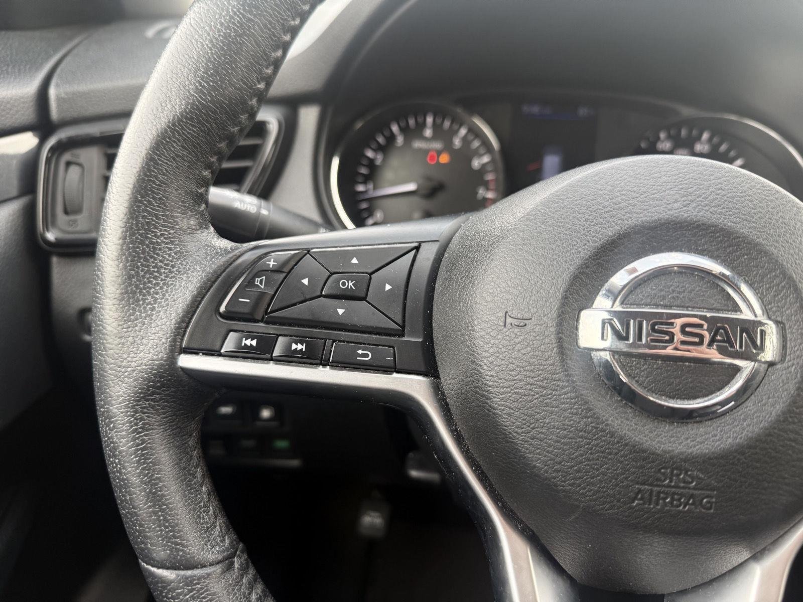 Used 2019 Gun Metallic Nissan SV image 9