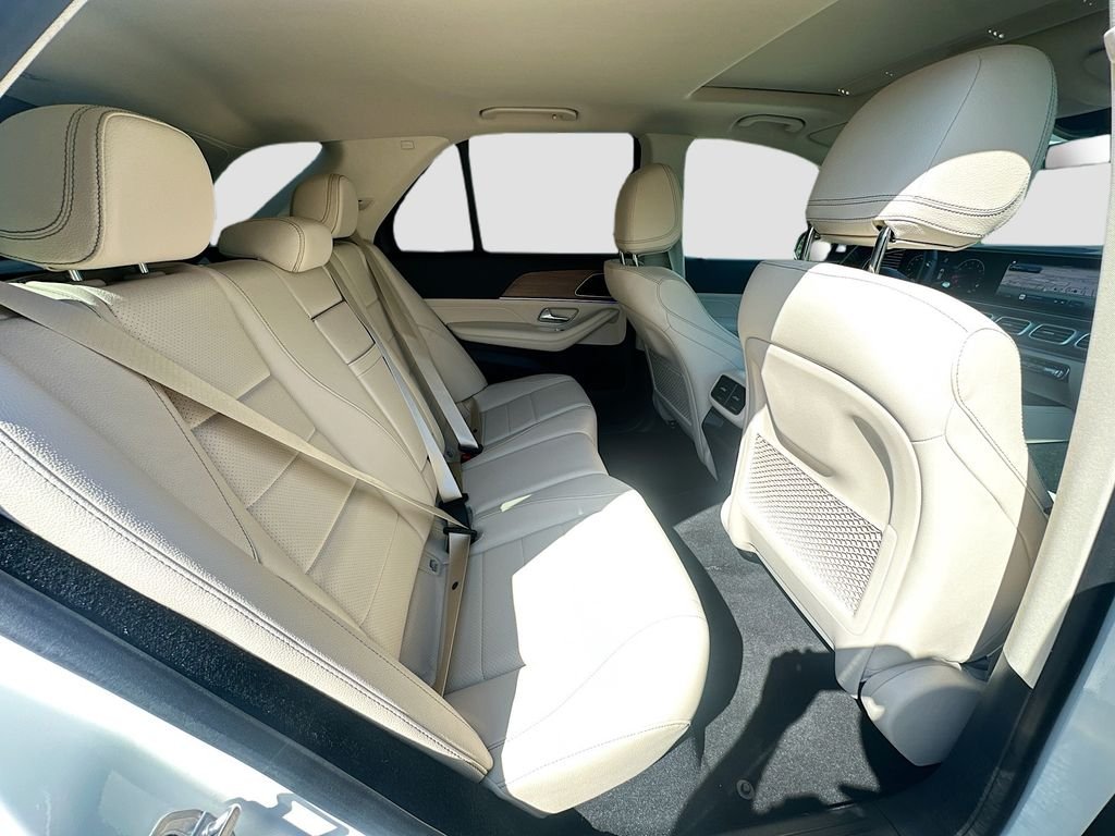 Certified Used 2024 White Mercedes-Benz GLE 350 image 29