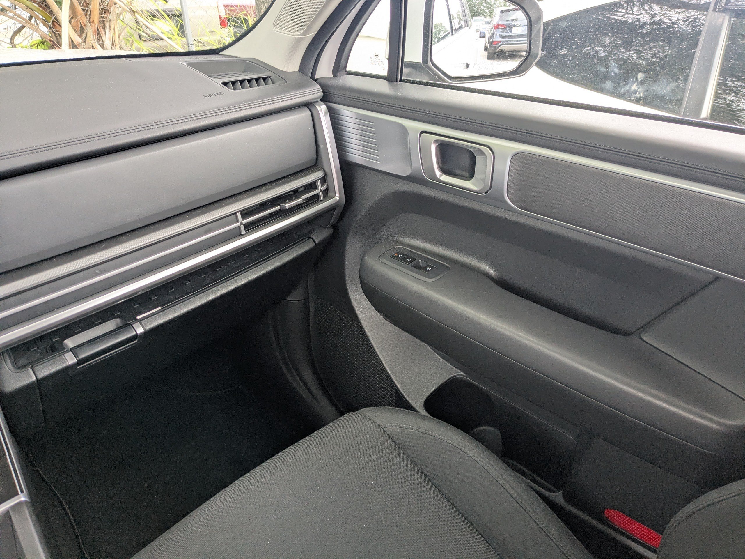 2024 Hyundai Santa Fe SE - Photo 20