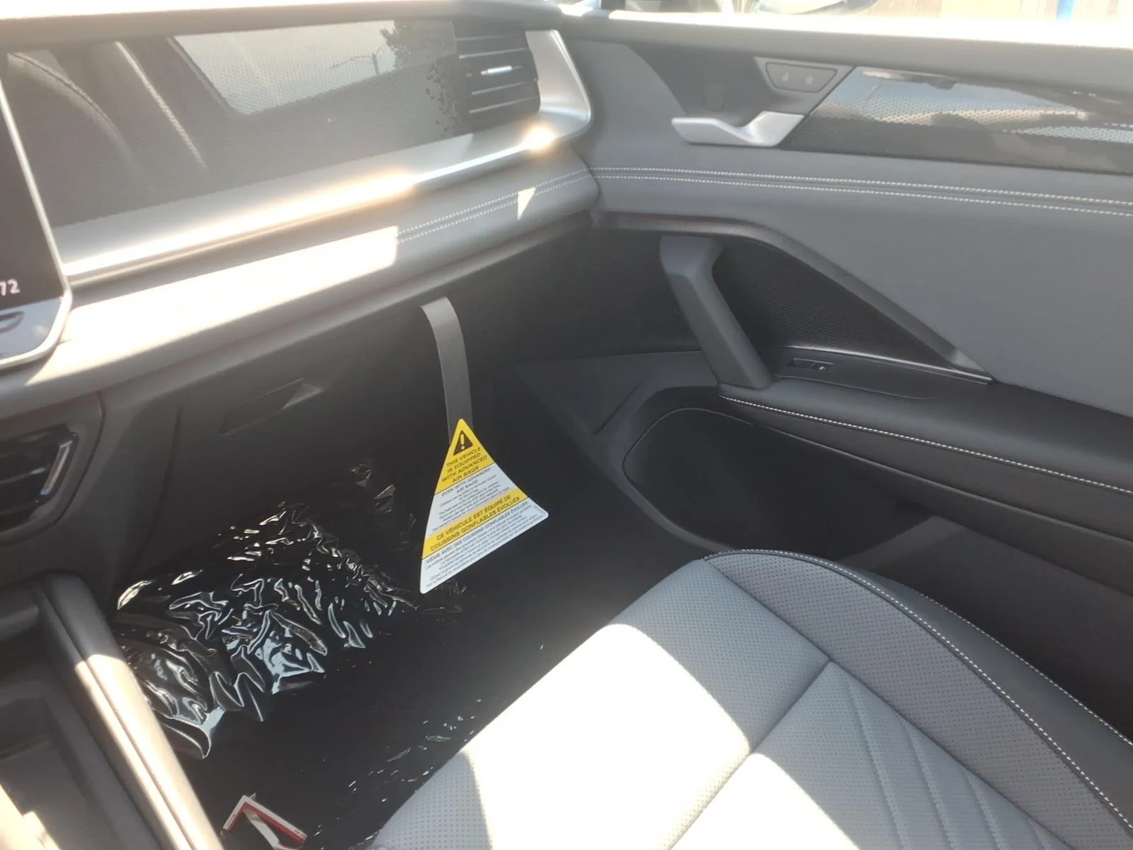 New 2026 Deep Black Pearl Volkswagen SE 4MOTION image 16
