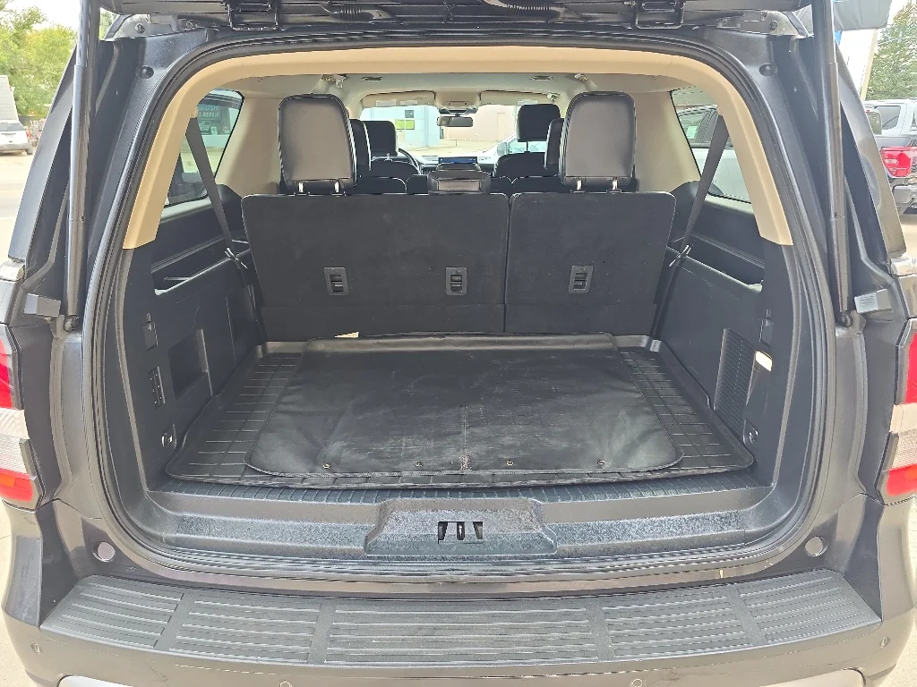 Used 2024  Ford XLT image 36