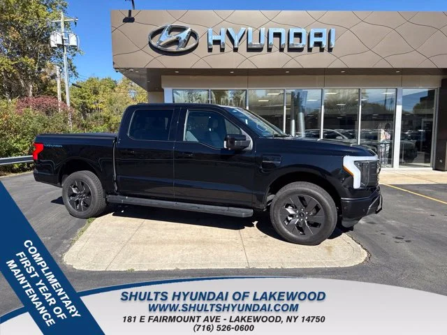2023 Ford F-150 Lightning Lariat