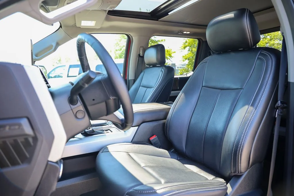 Used 2019 Red Ford Lariat image 40