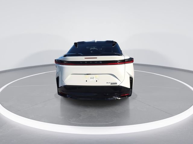 New 2026 Oxygen White Lexus F SPORT AWD image 7