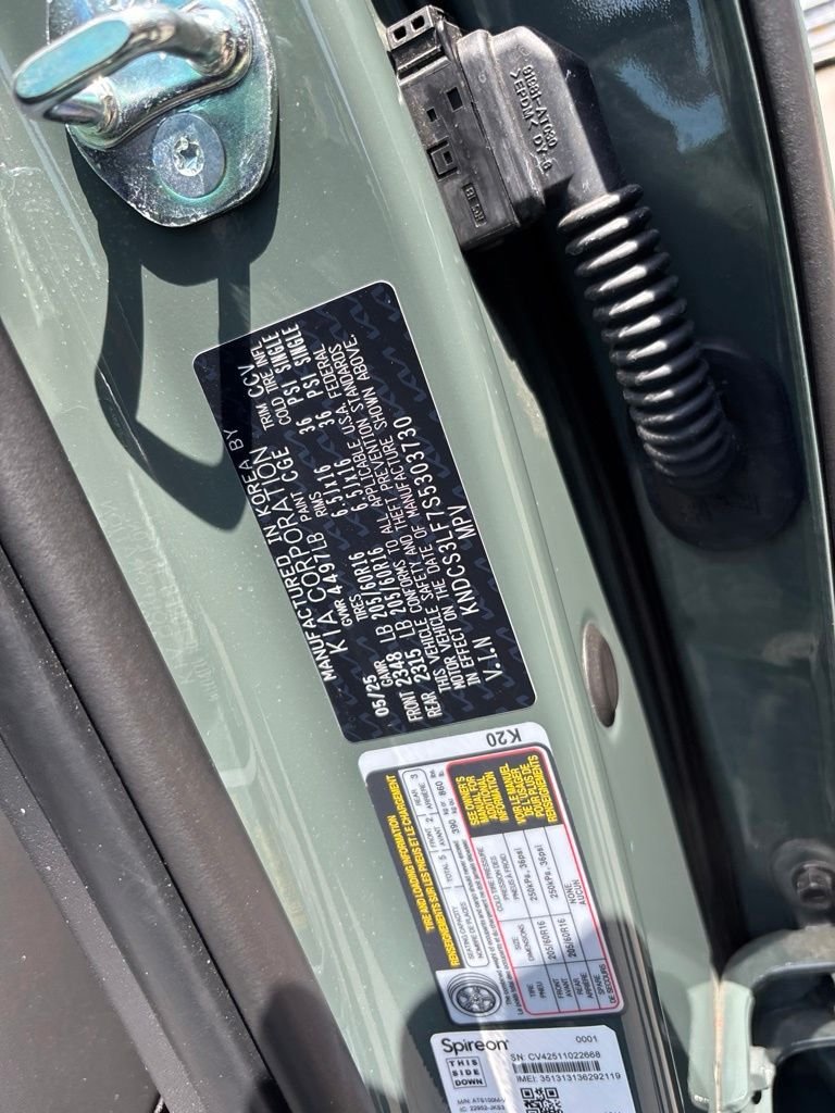 Used 2025 Green Kia EX image 12