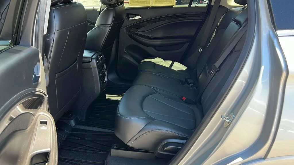 Certified Used 2019 Galaxy Silver Metallic Buick Essence image 11