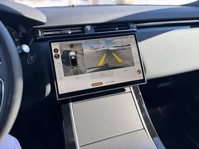 New 2026 Santorini Black Land Rover S image 17