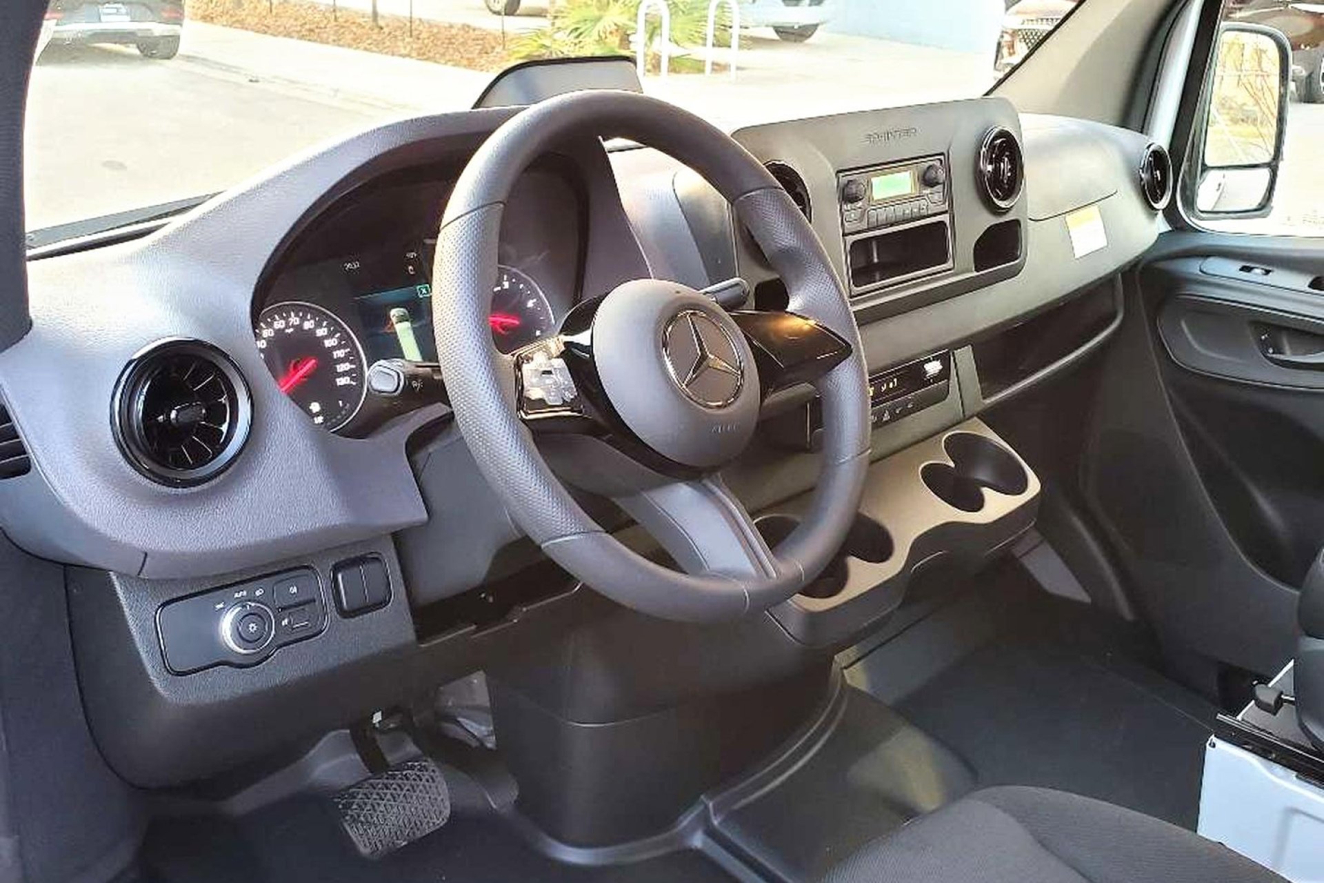 2025 Mercedes-Benz Sprinter Cargo Van Base - Photo 29