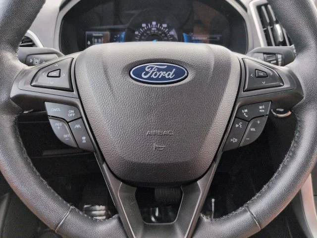 Certified Used 2022 Star White Ford SEL image 28