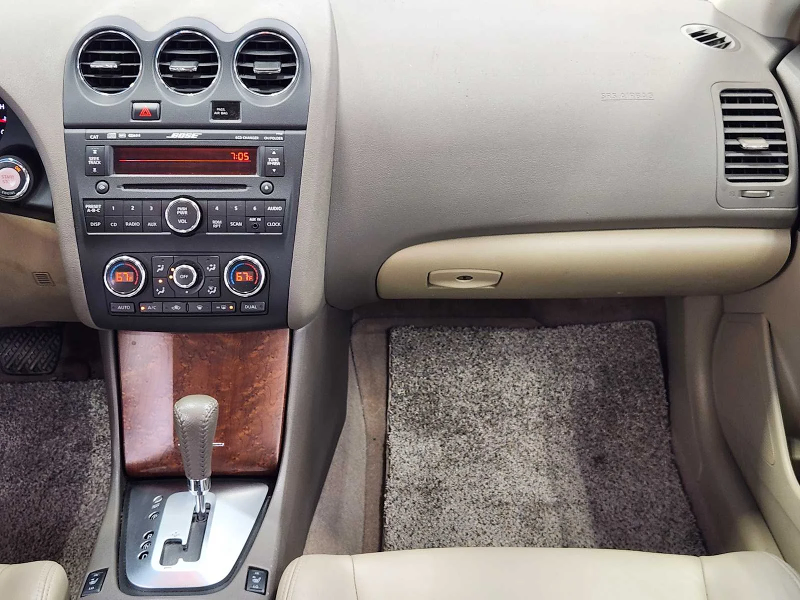 Used 2009 Winter Frost Pearl Nissan 2.5 SL image 24