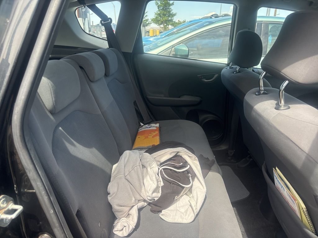 Used 2010  Honda Base image 14