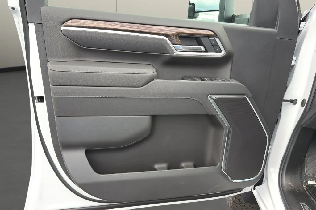 New 2026 Summit White Chevrolet LT image 14