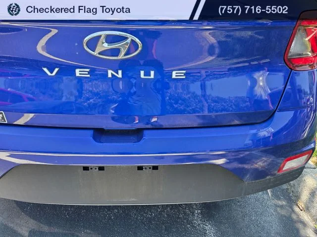 Used 2023 Intense Blue Hyundai SE image 7