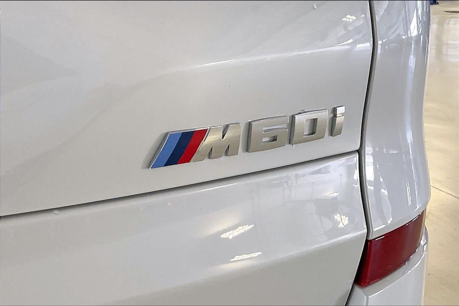 New 2026 Mineral White Metallic BMW M60i image 15