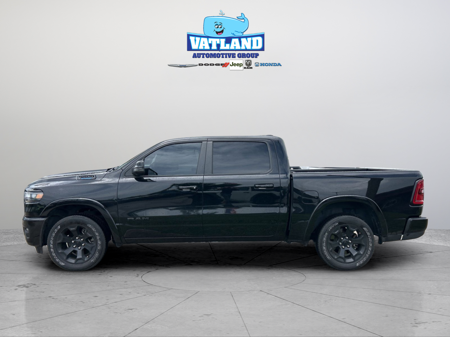 Certified Used 2025 Black Ram Big Horn/Lone Star image 3