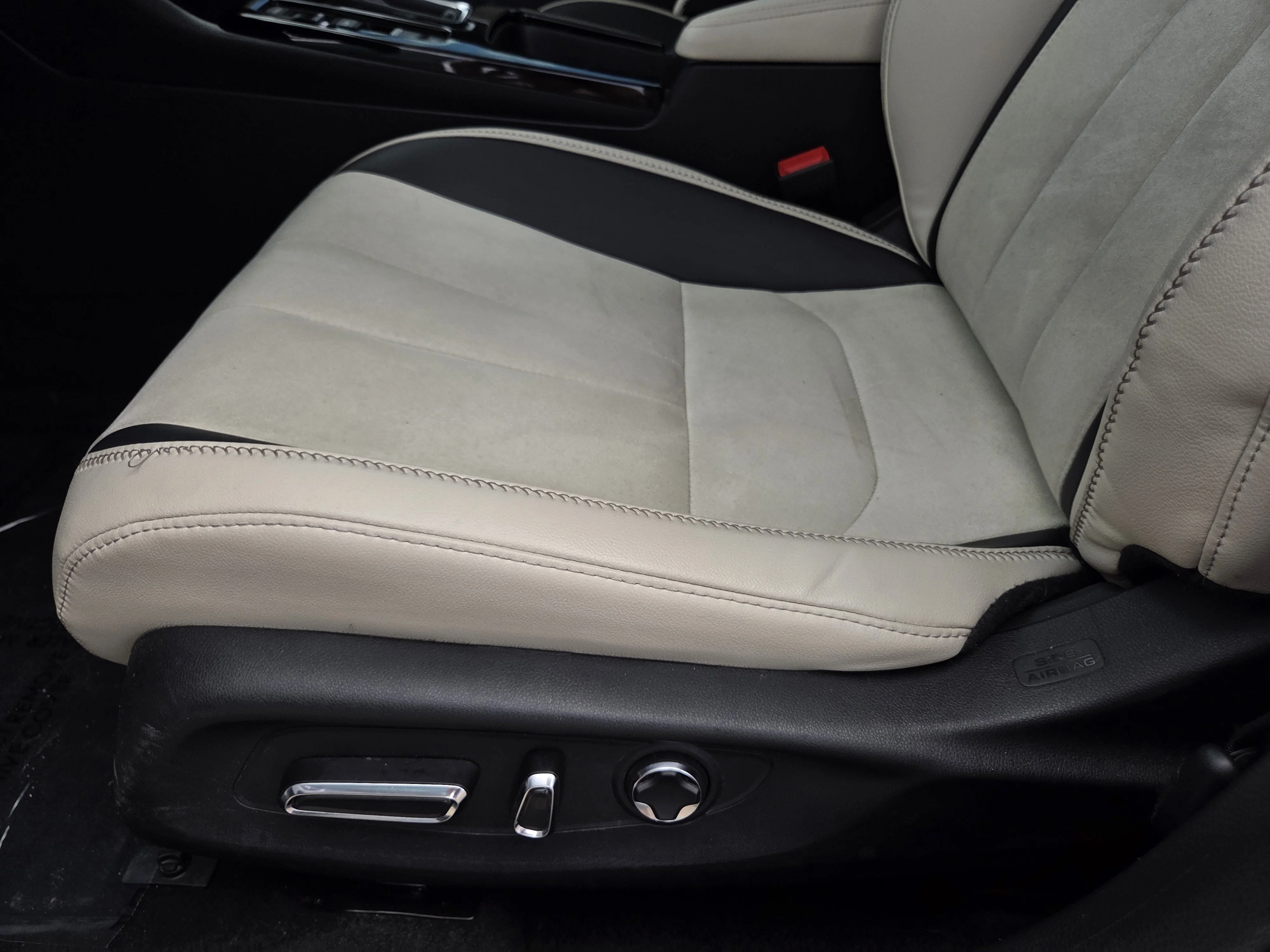 Certified Used 2024 Platinum White Pearl Acura A-SPEC TECH image 43