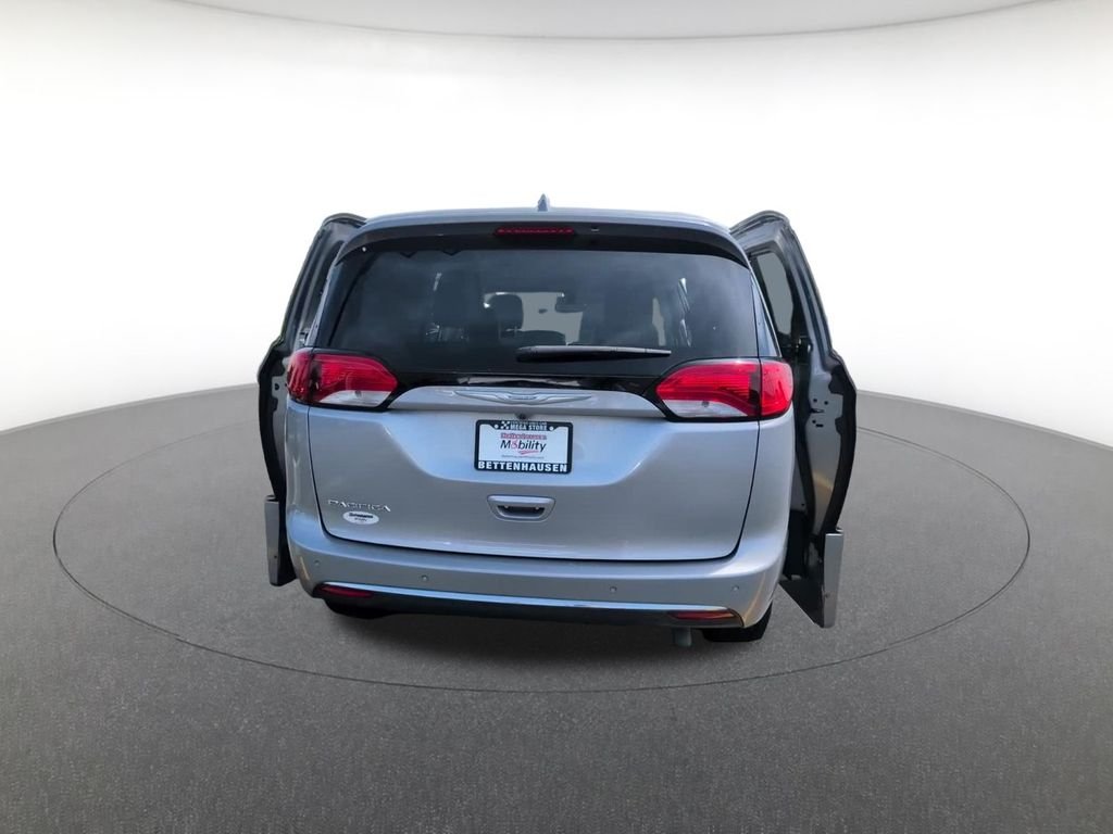 2018 Chrysler Pacifica Touring L Plus - Photo 5
