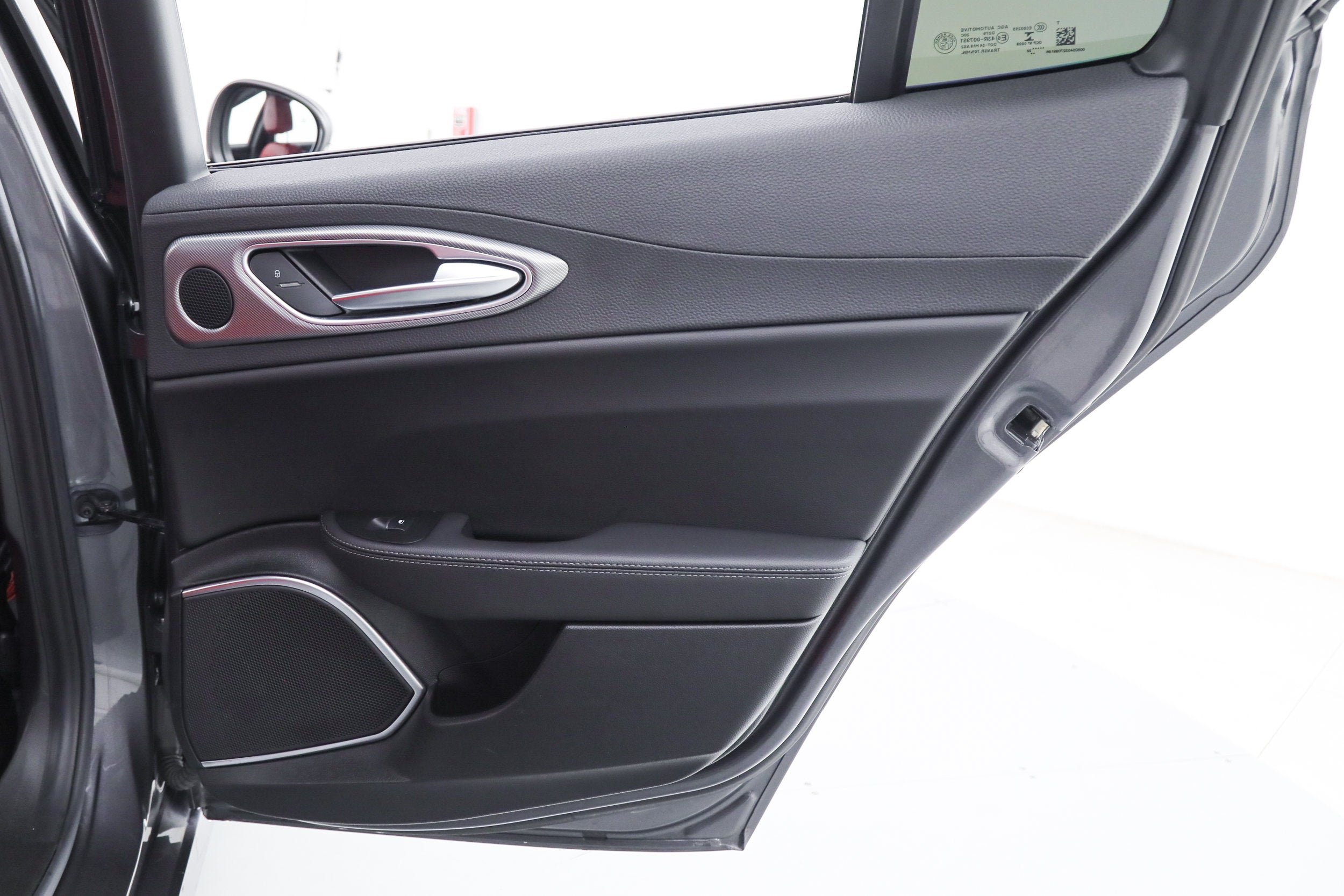 Used 2023 Gray Alfa Romeo Veloce image 12