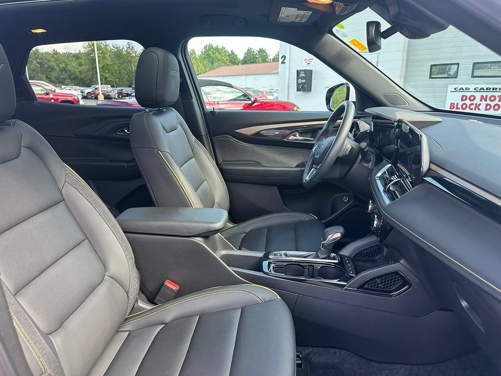 Used 2024 Sterling Gray Metallic Chevrolet ACTIV image 29