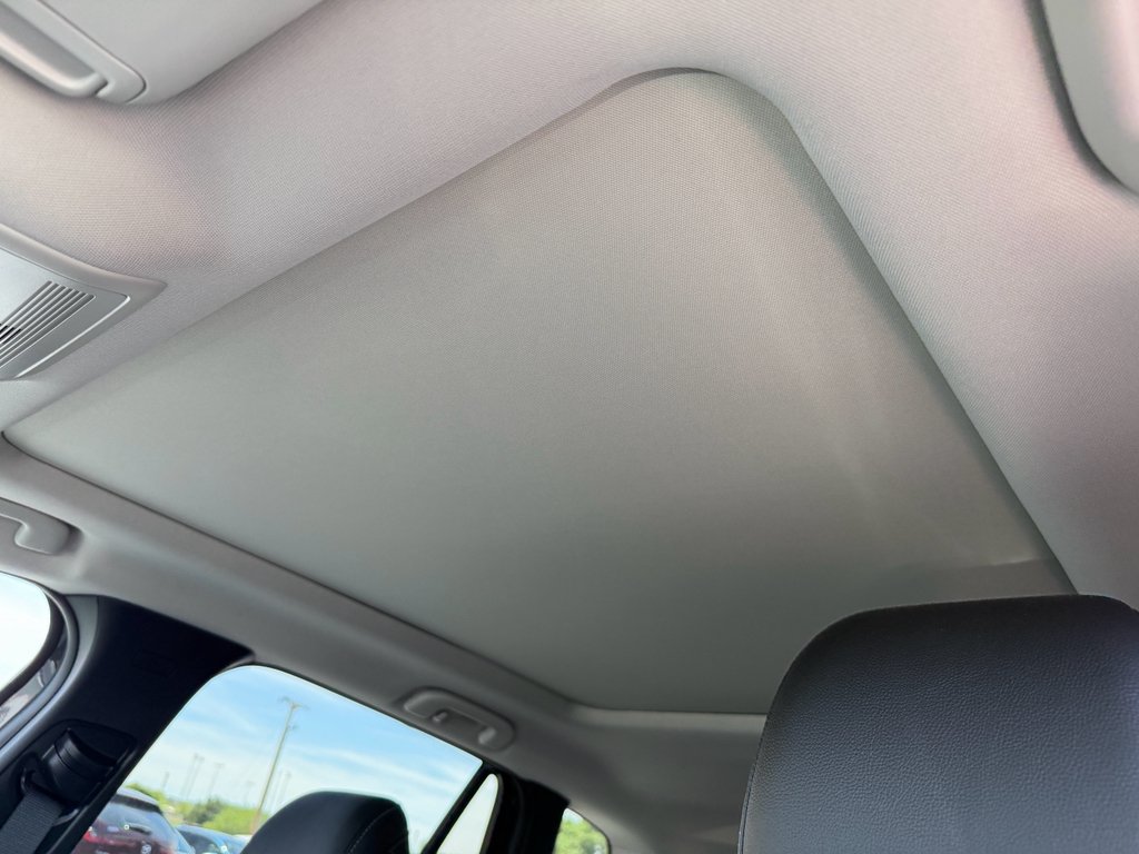 New 2026 Machine Gray Metallic Mazda 2.5 S Preferred AWD image 27
