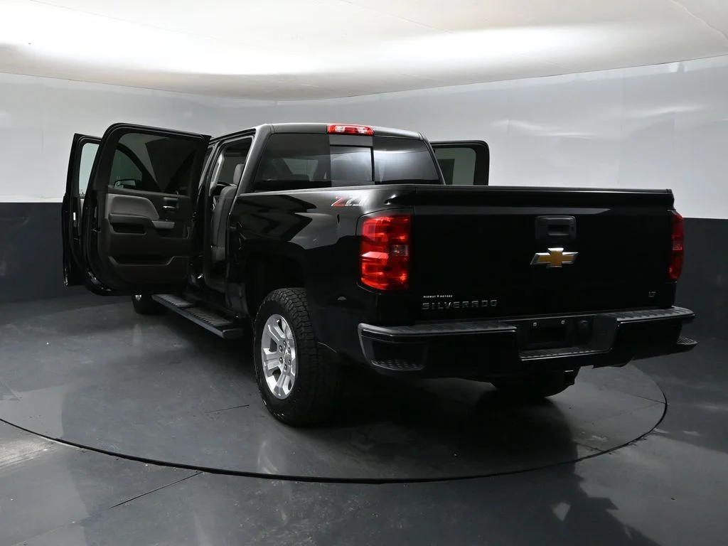 Used 2018 Black Chevrolet LT image 41