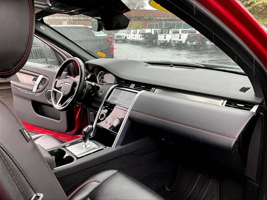 Used 2023 Red Land Rover SE R-Dynamic image 21