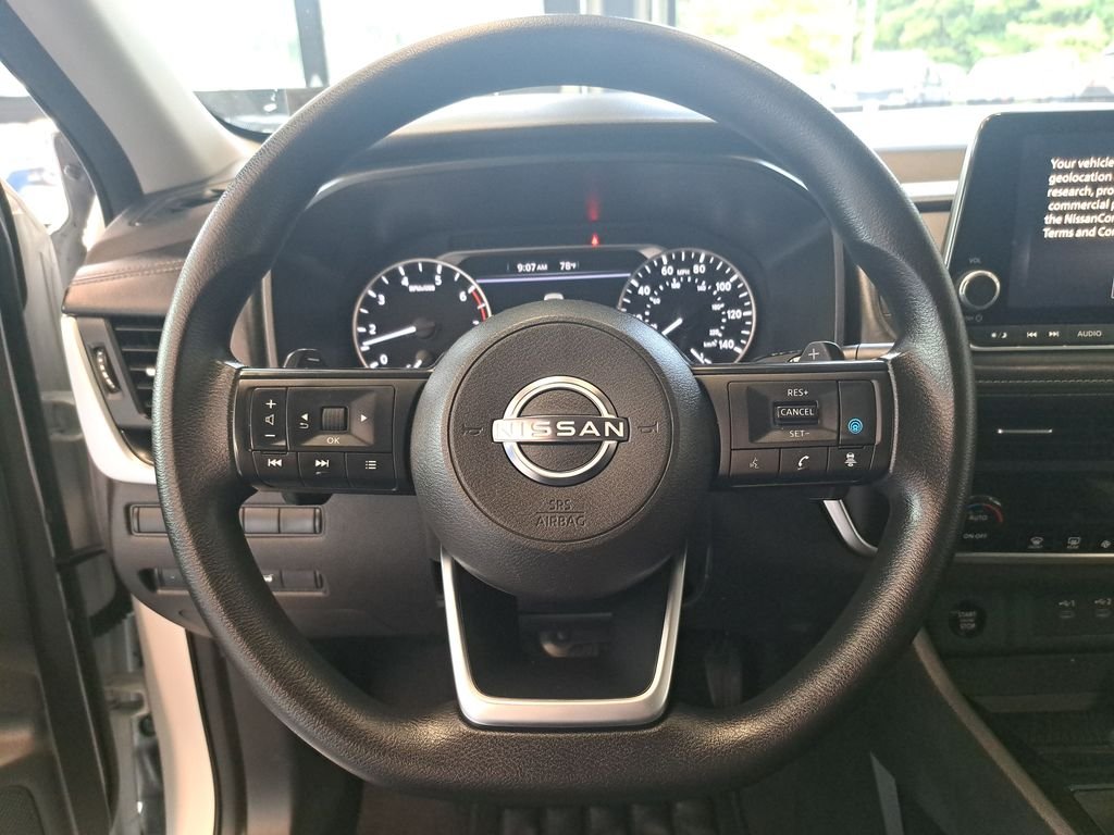 Used 2024 White Nissan SV image 18