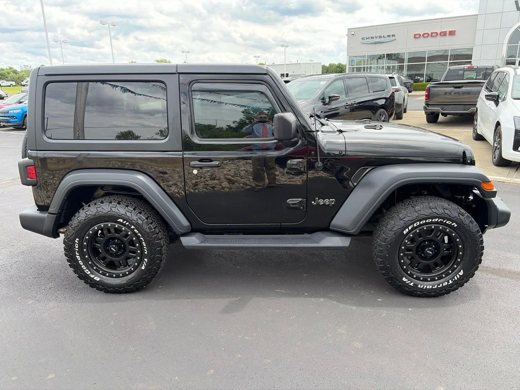 Certified Used 2018 Black Jeep Sport S image 8