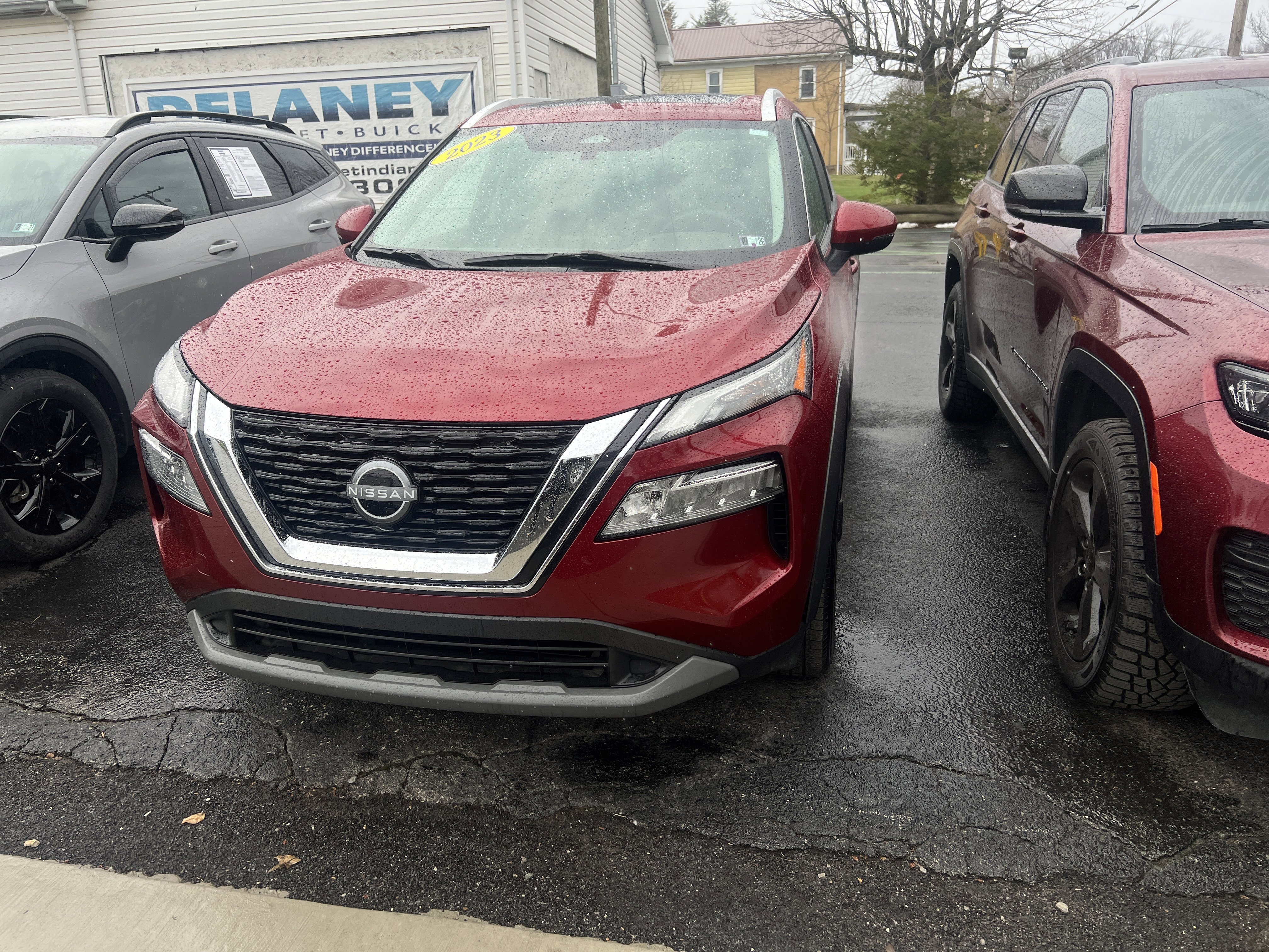 2023 Nissan Rogue SV