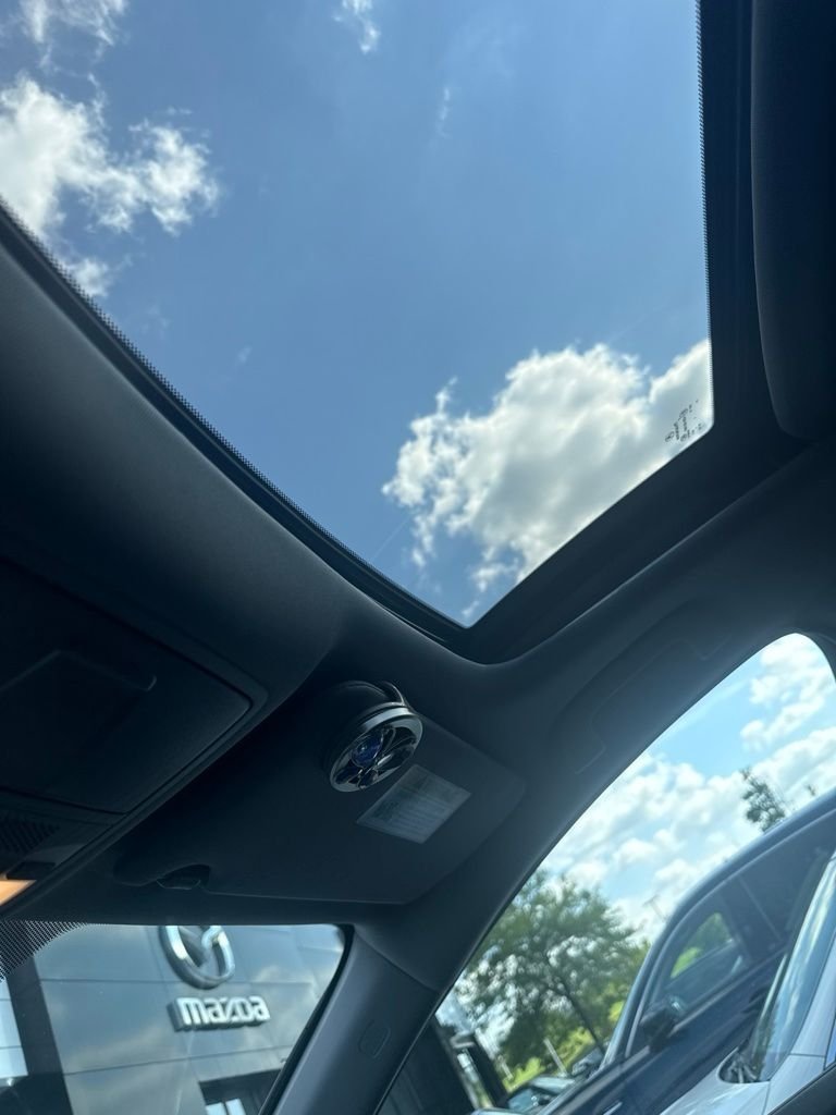 Used 2018  Acura Advance Package image 11