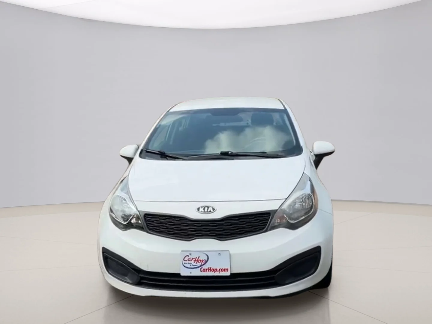 Used 2013 White Kia LX image 8