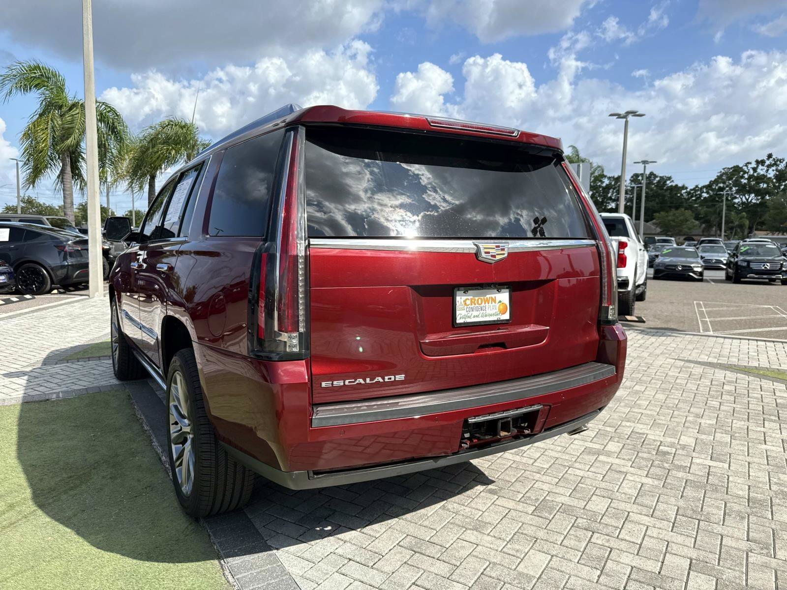 Used 2019 Red Passion Tintcoat CADILLAC Platinum Edition image 9