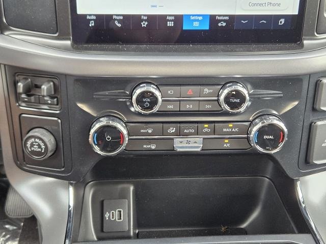 New 2026 Oxford White Ford XLT image 33