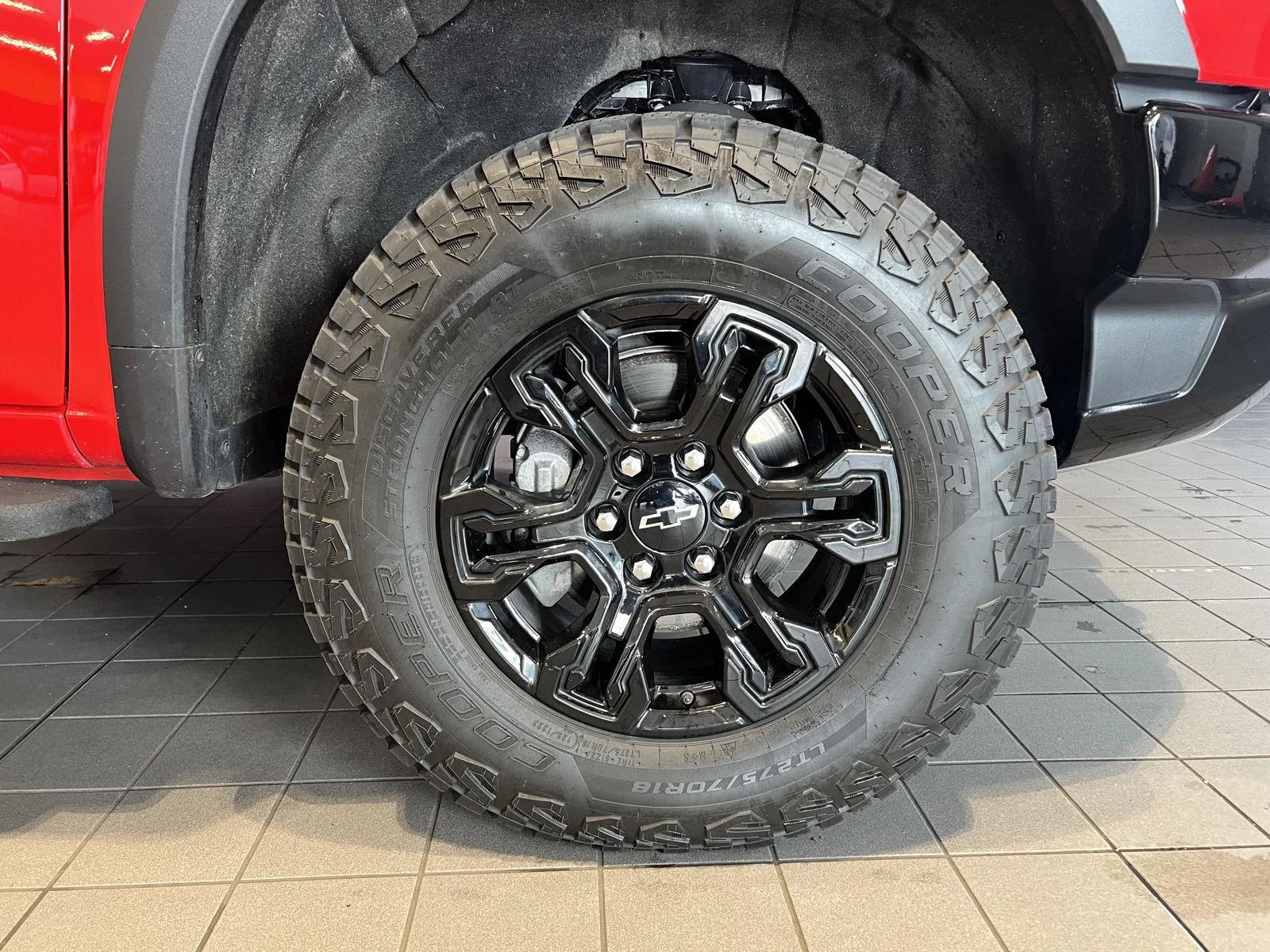 Used 2024 Red Hot Chevrolet ZR2 image 13