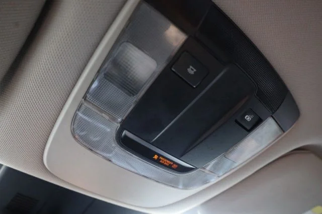 Used 2023 White Kia LX image 33