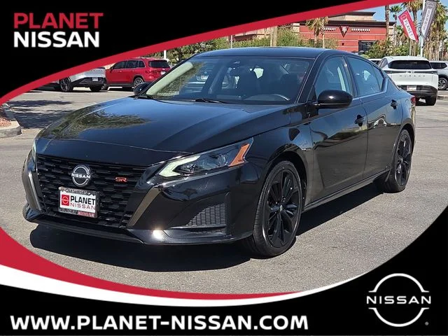 Used 2024 Super Black Nissan 2.5 SR image 1