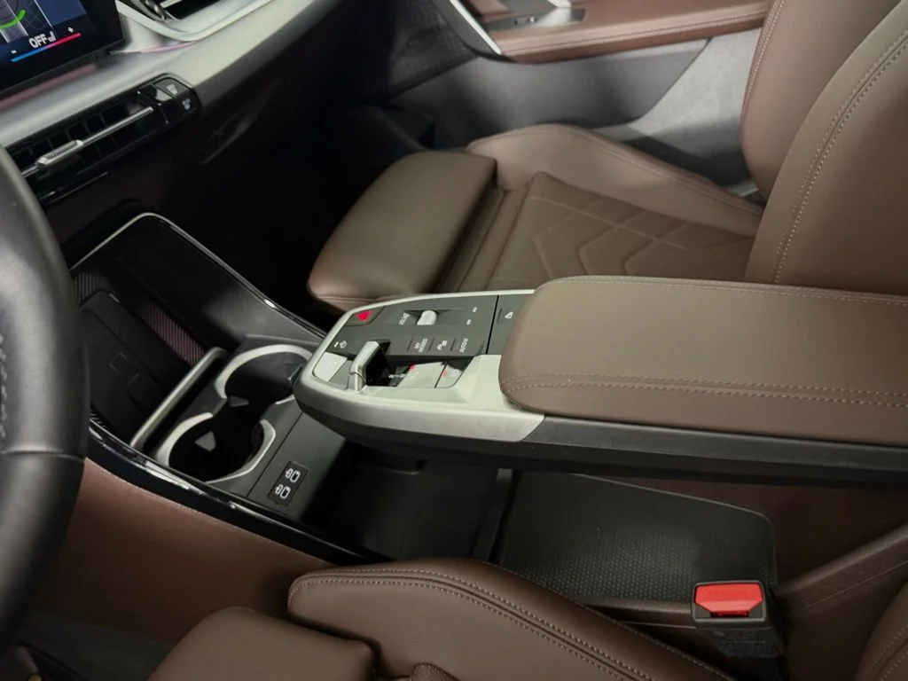 2025 BMW X1 28i - Photo 23
