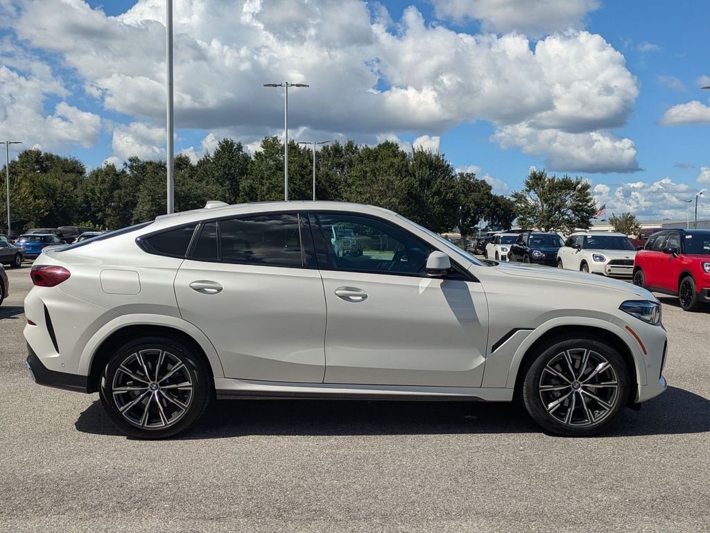 Used 2023 White BMW xDrive40i image 6