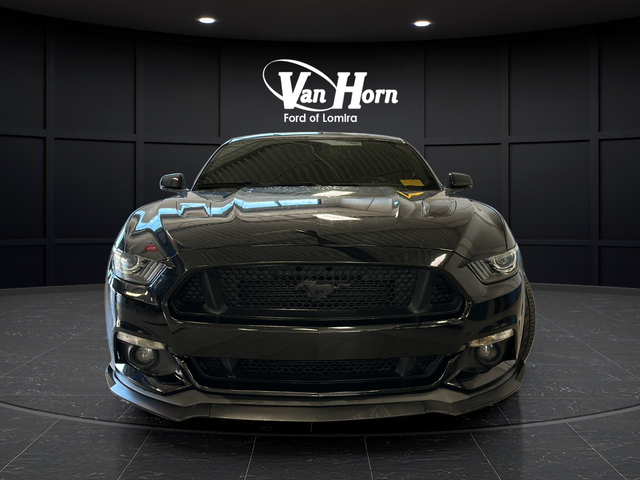 Used 2017 Shadow Black Ford GT Premium image 2