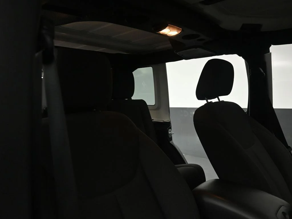 Used 2015 Black Jeep Unlimited Sport image 28