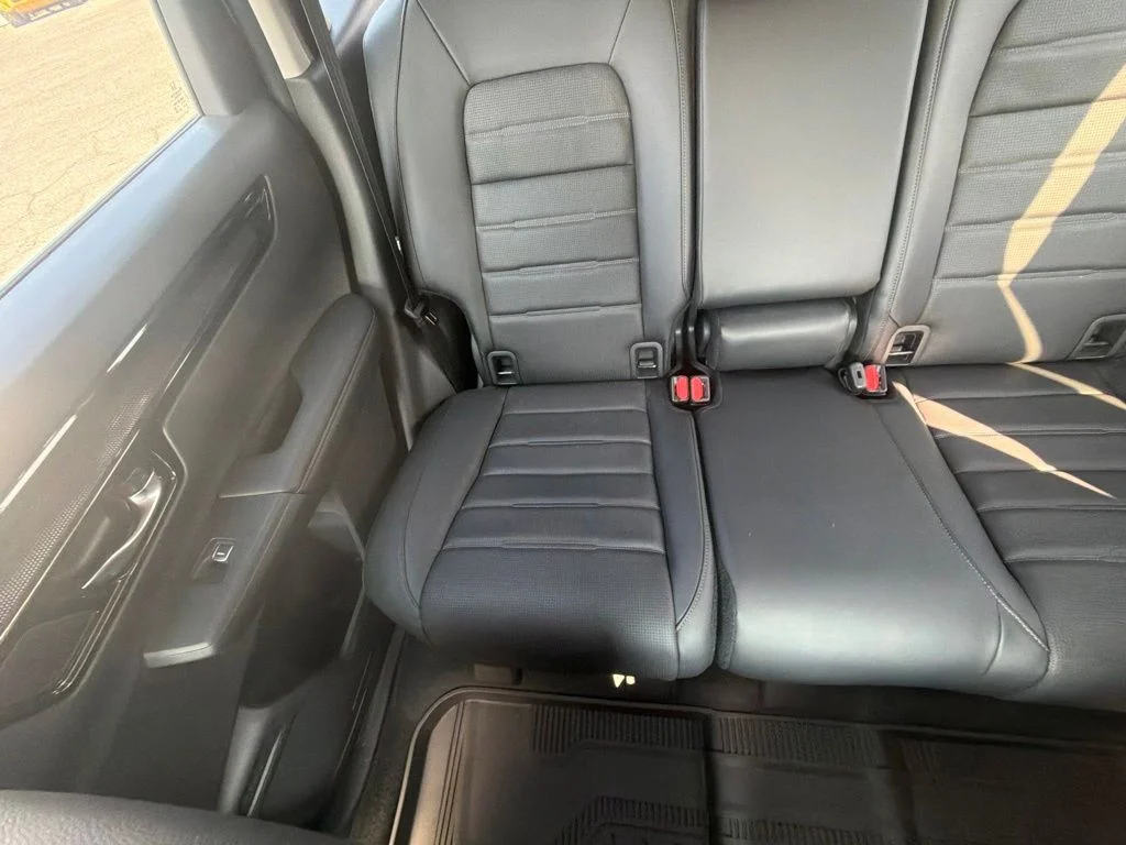 Used 2025 Gray Honda EX-L image 18