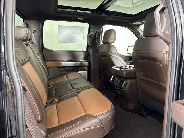 Certified Used 2025 Agate Black Metallic Ford King Ranch image 5