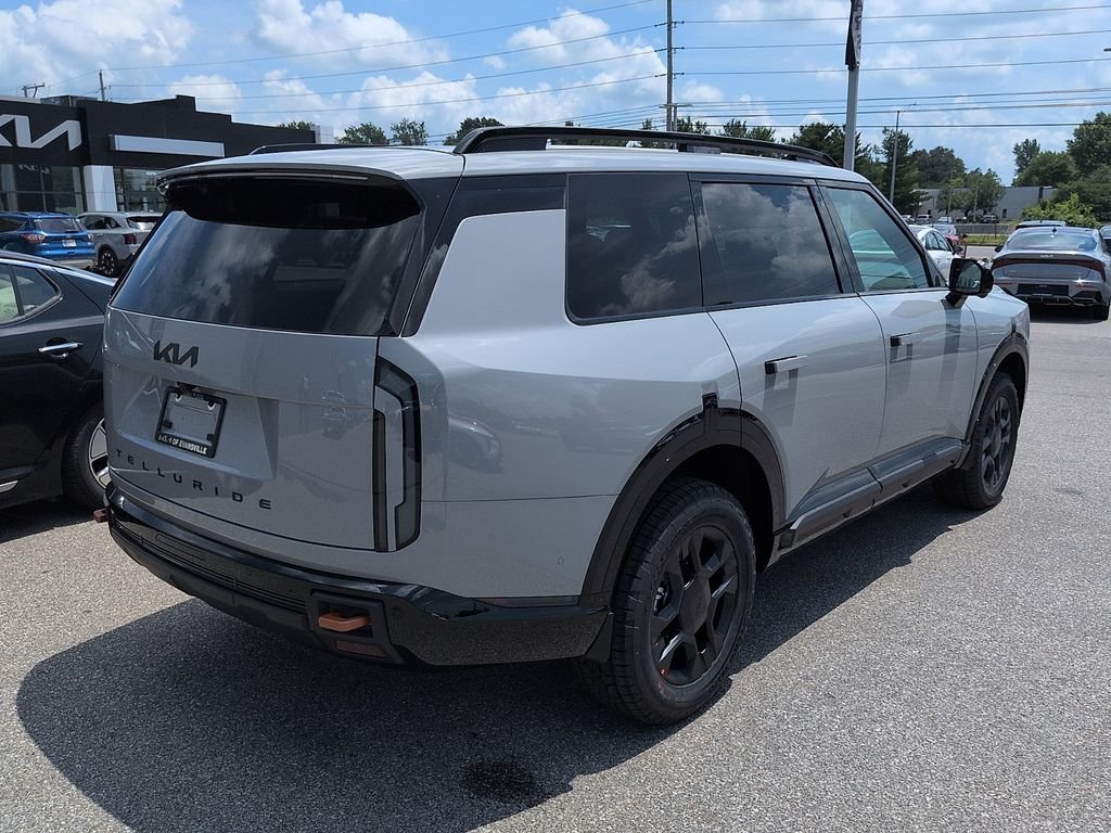 New 2027 Wolf Gray Kia X-Pro SX Prestige image 6