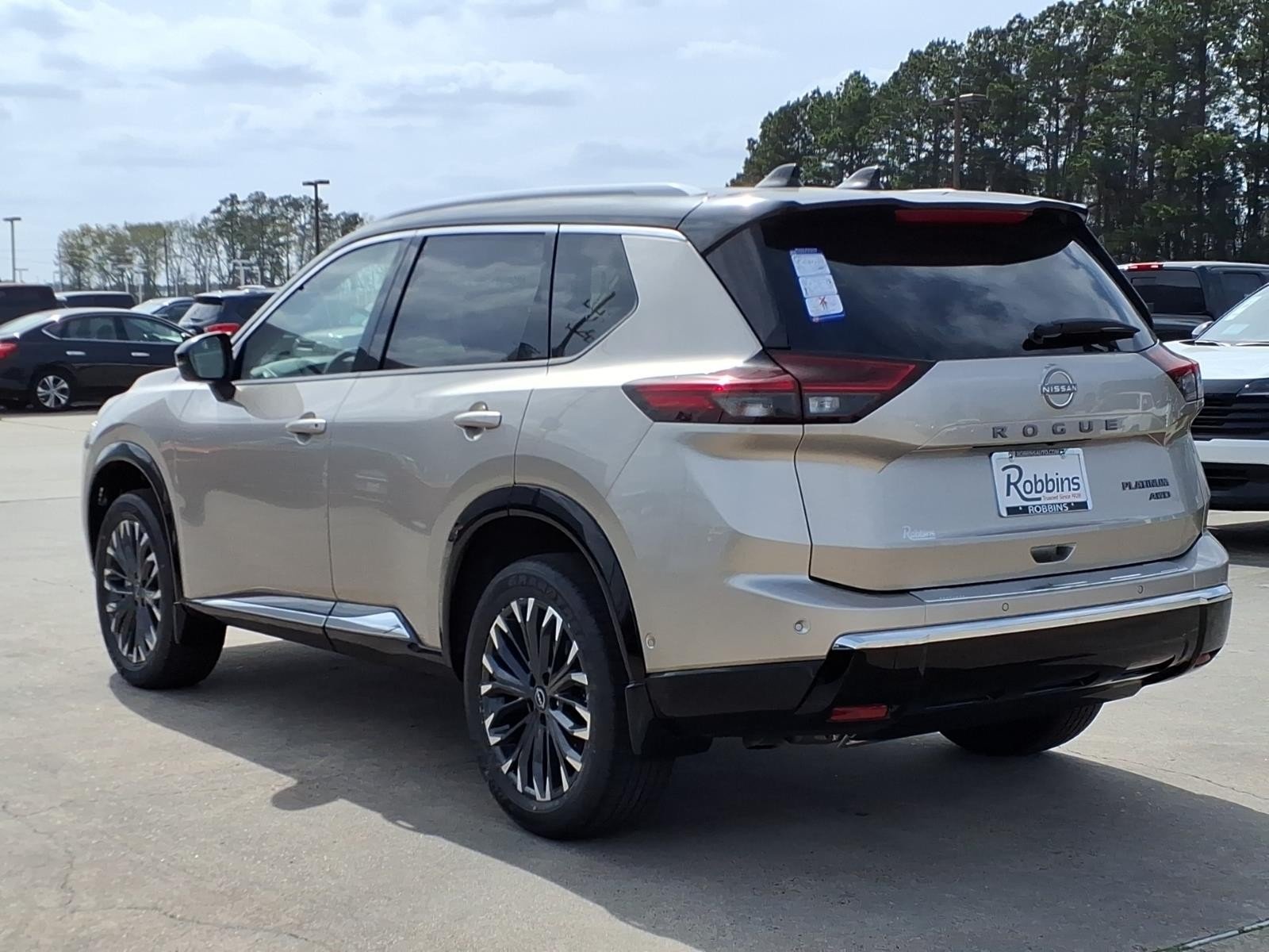 2026 Nissan Rogue Platinum Silver at Robbins Nissan
