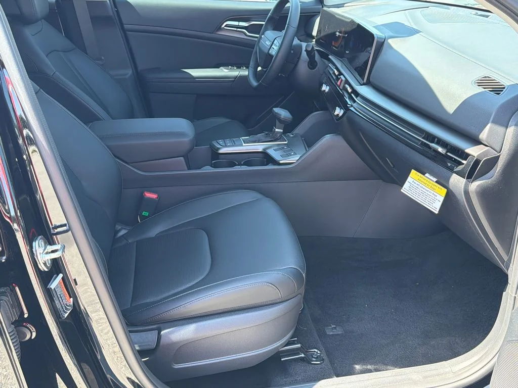 New 2026 Black Kia EX image 13