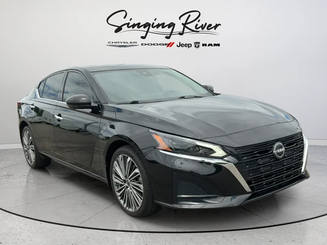 2025 Nissan Altima 2.5 SL