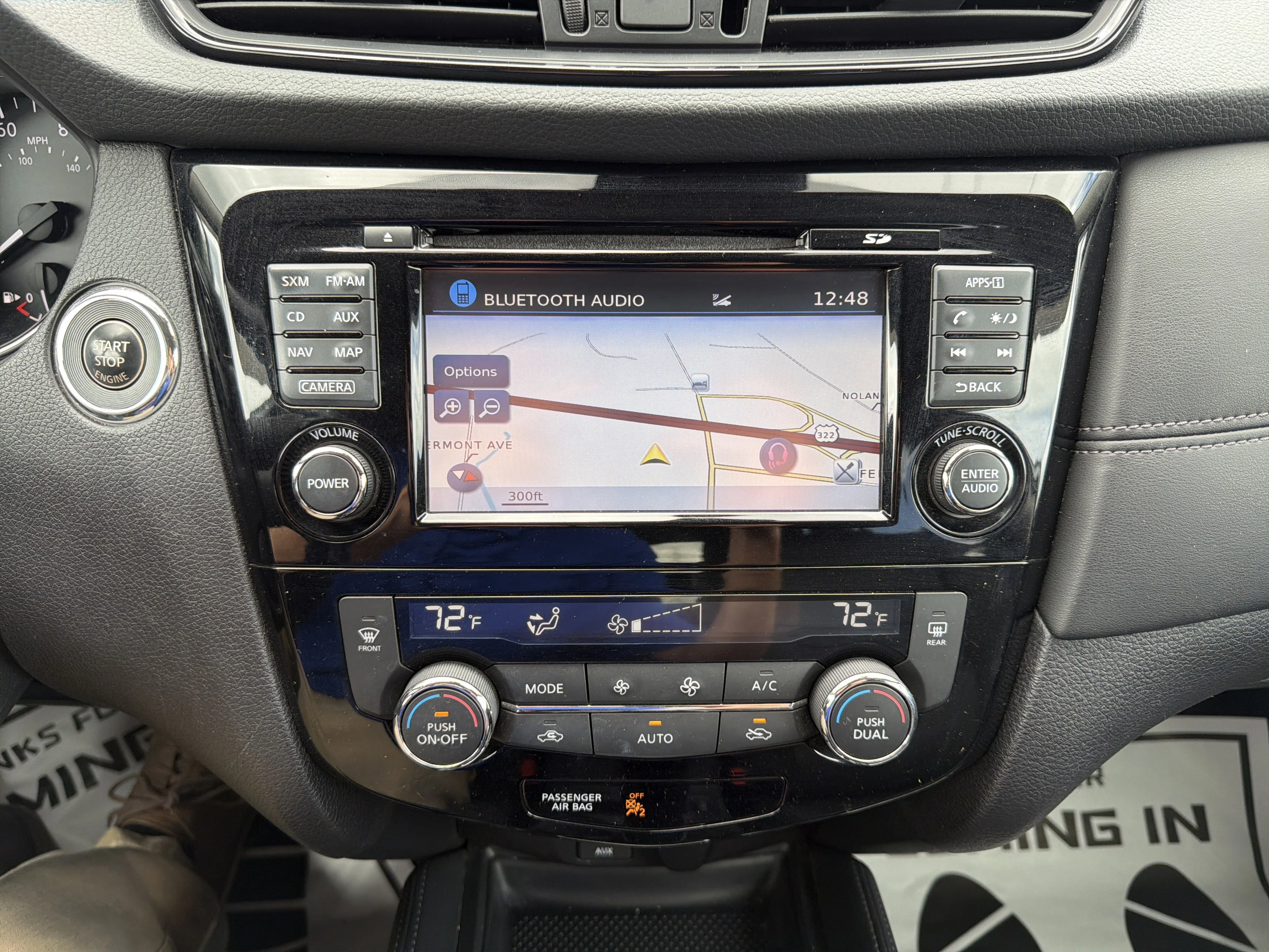 Used 2017 Brilliant Silver Nissan SL image 28
