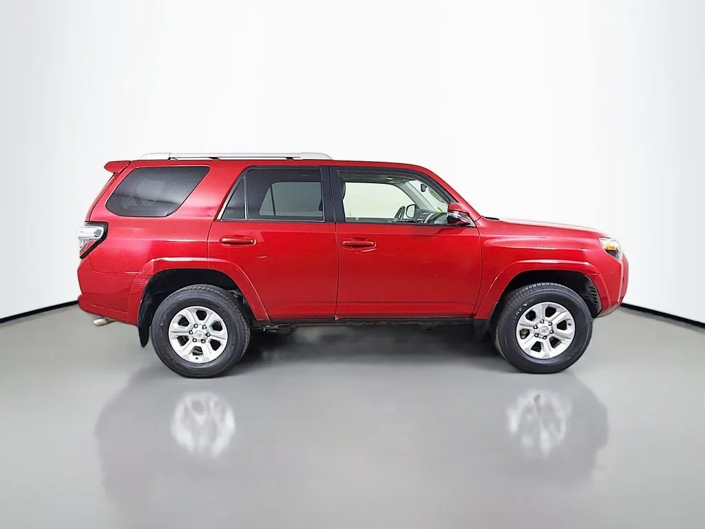 Used 2016 Red Toyota SR5 Premium image 5