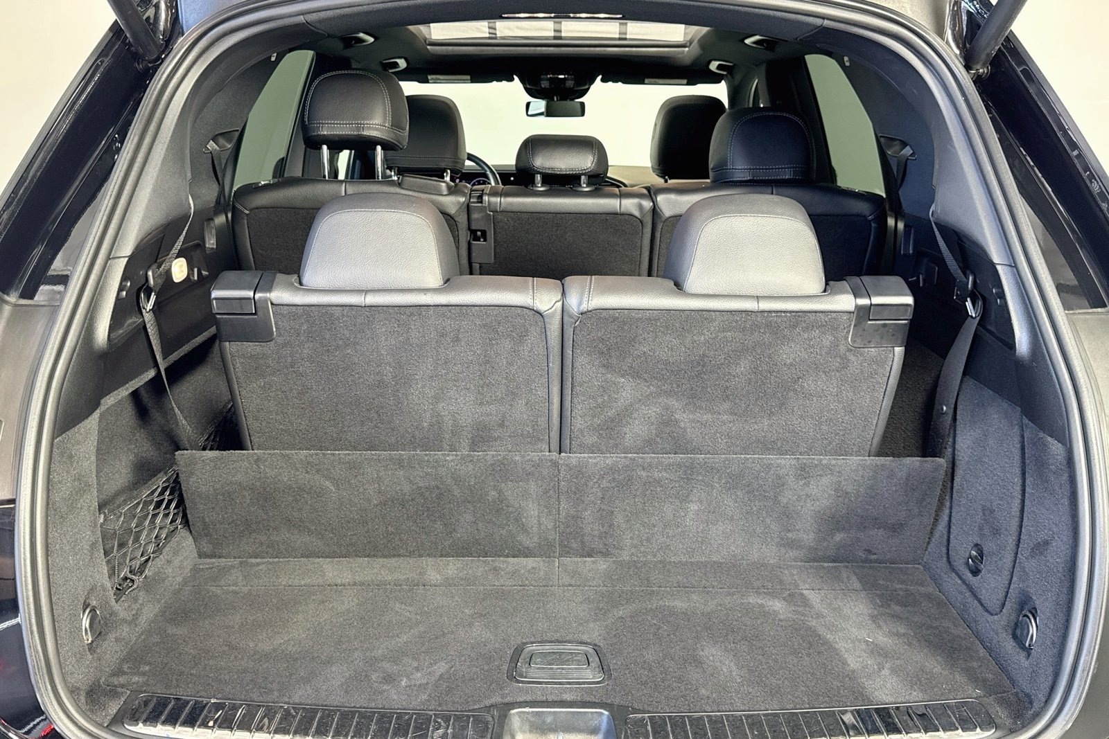 Used 2024 Black Mercedes-Benz GLE 350 image 25