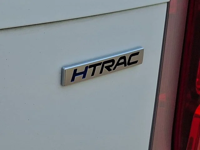 Used 2025 White Hyundai Calligraphy image 32